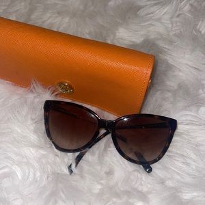 Tory Burch foldable sunglasses